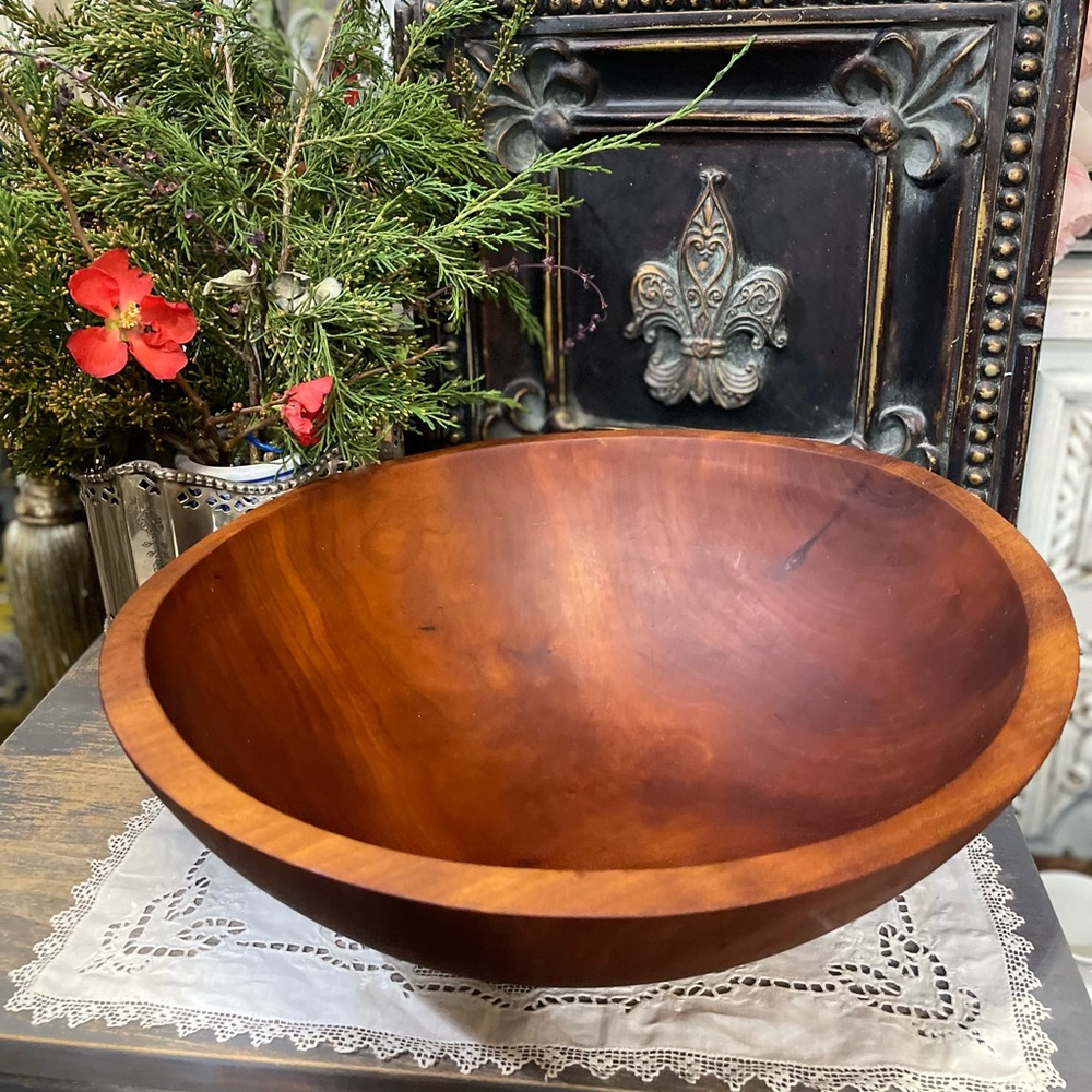 Clarendon Wooden serving Bowl hand crafted Vermont Hardwood